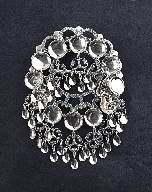 Hovedbilde Storsølje i oksidert sølv - Bunadsølv - 15500